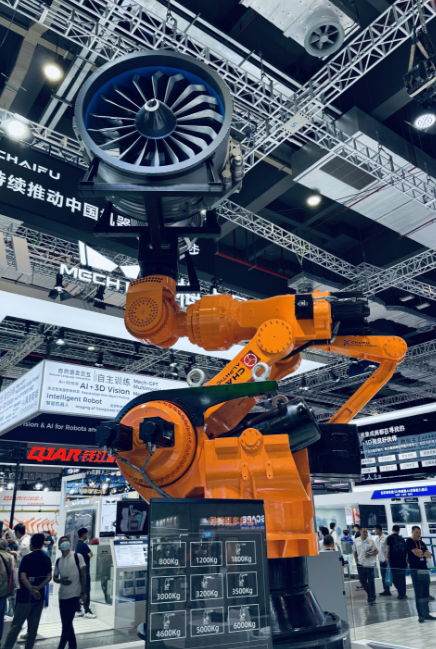 来工博会机器人展,邂逅人形机器人和大咖波尔