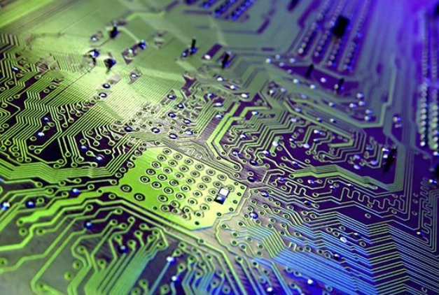 OPT(奥普特)智能传感器驱动PCB电路板产线效能革新