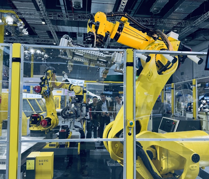 来工博会机器人展,邂逅人形机器人和大咖波尔