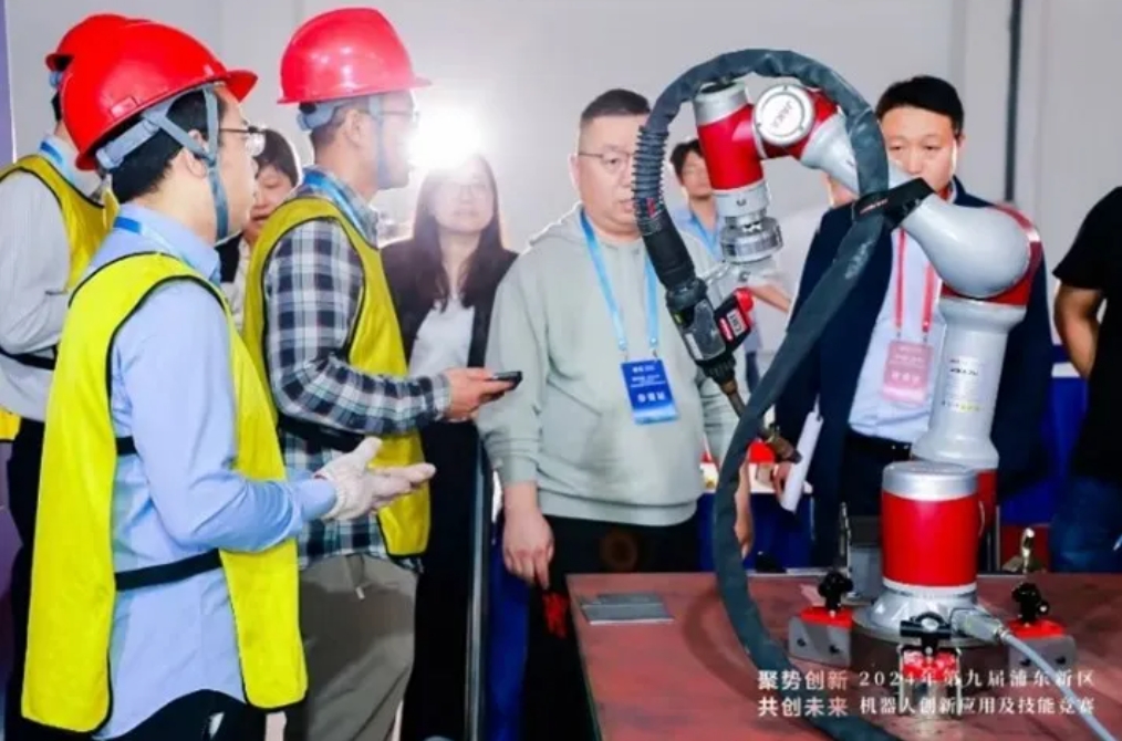 科教共融,聚势向新:节卡机器人助力2024浦东新区机器人大赛探索科教融合发展之路