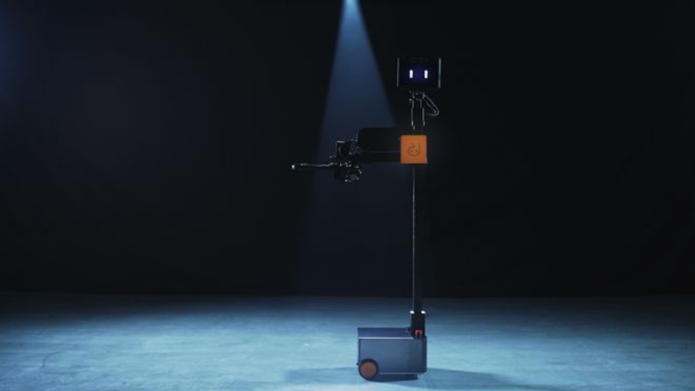 国内首台超轻量级人形机器人发布