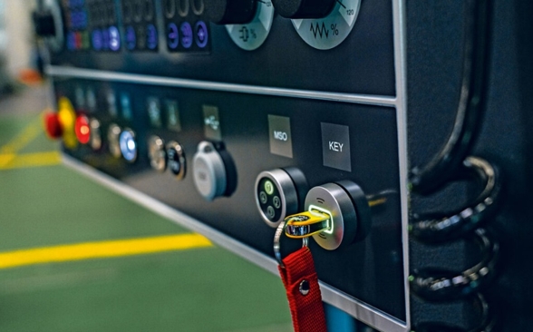 皮尔磁:从操作模式选择到访问权限管理