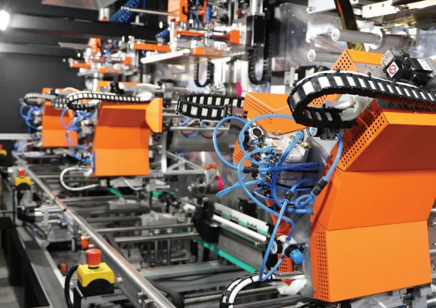 TSN终于有落地应用了!一台印刷机:65个轴+18个虚轴,微秒级超同步精度