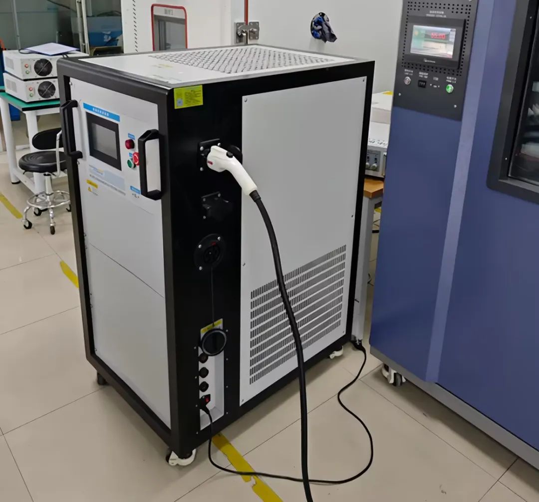 ABB发布全新Safe Link系列充电枪,赋能绿色充电新时代