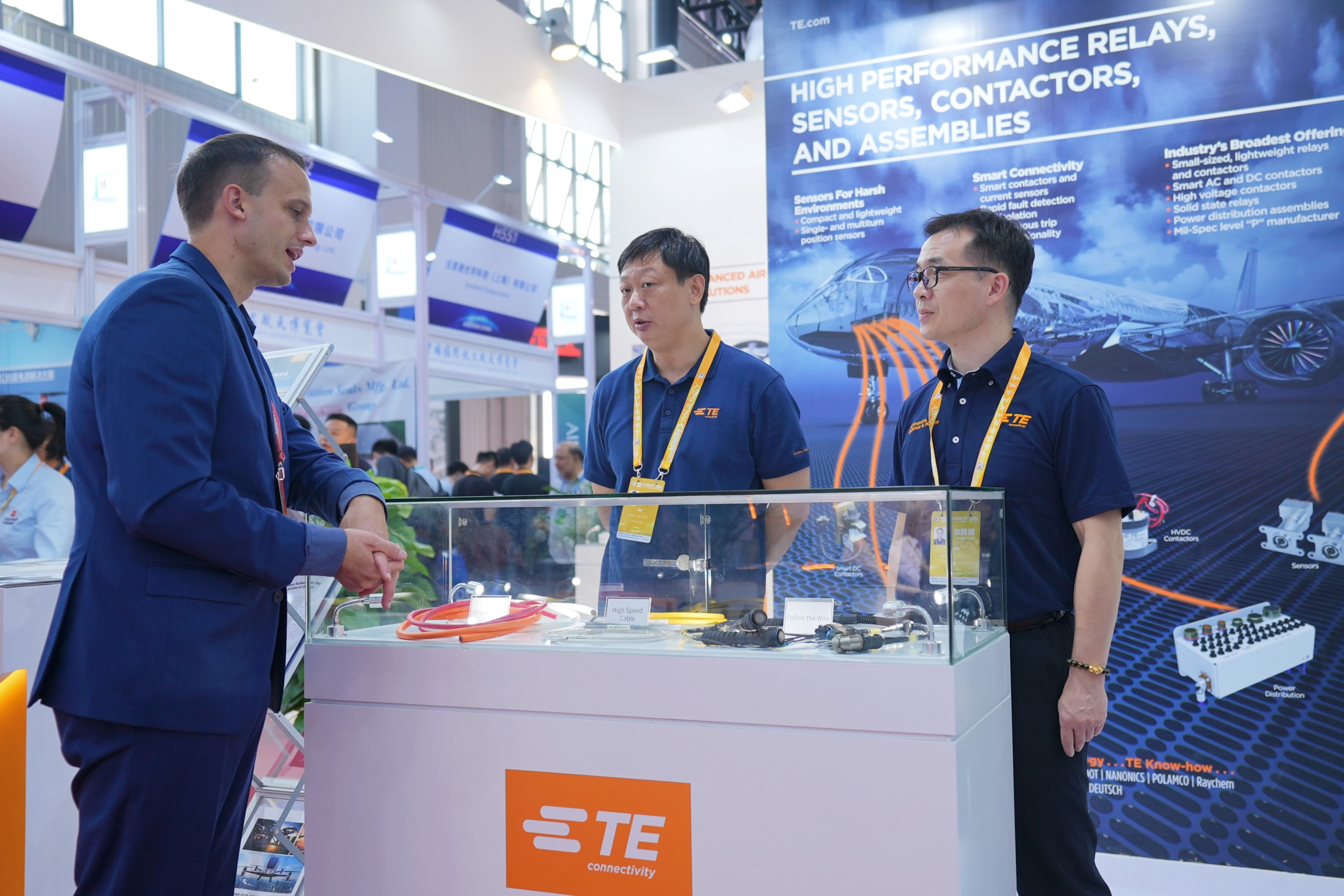 TE Connectivity携全系列解决方案亮相2024中国航展
